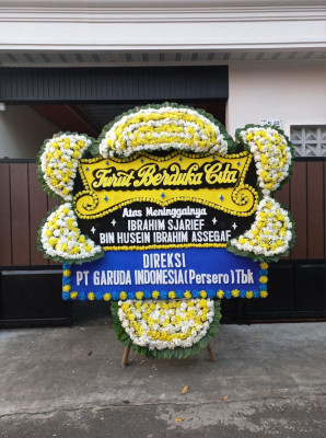 Papan Bunga Duka di Titeue