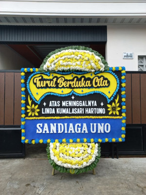 Papan Bunga Duka di Titeue